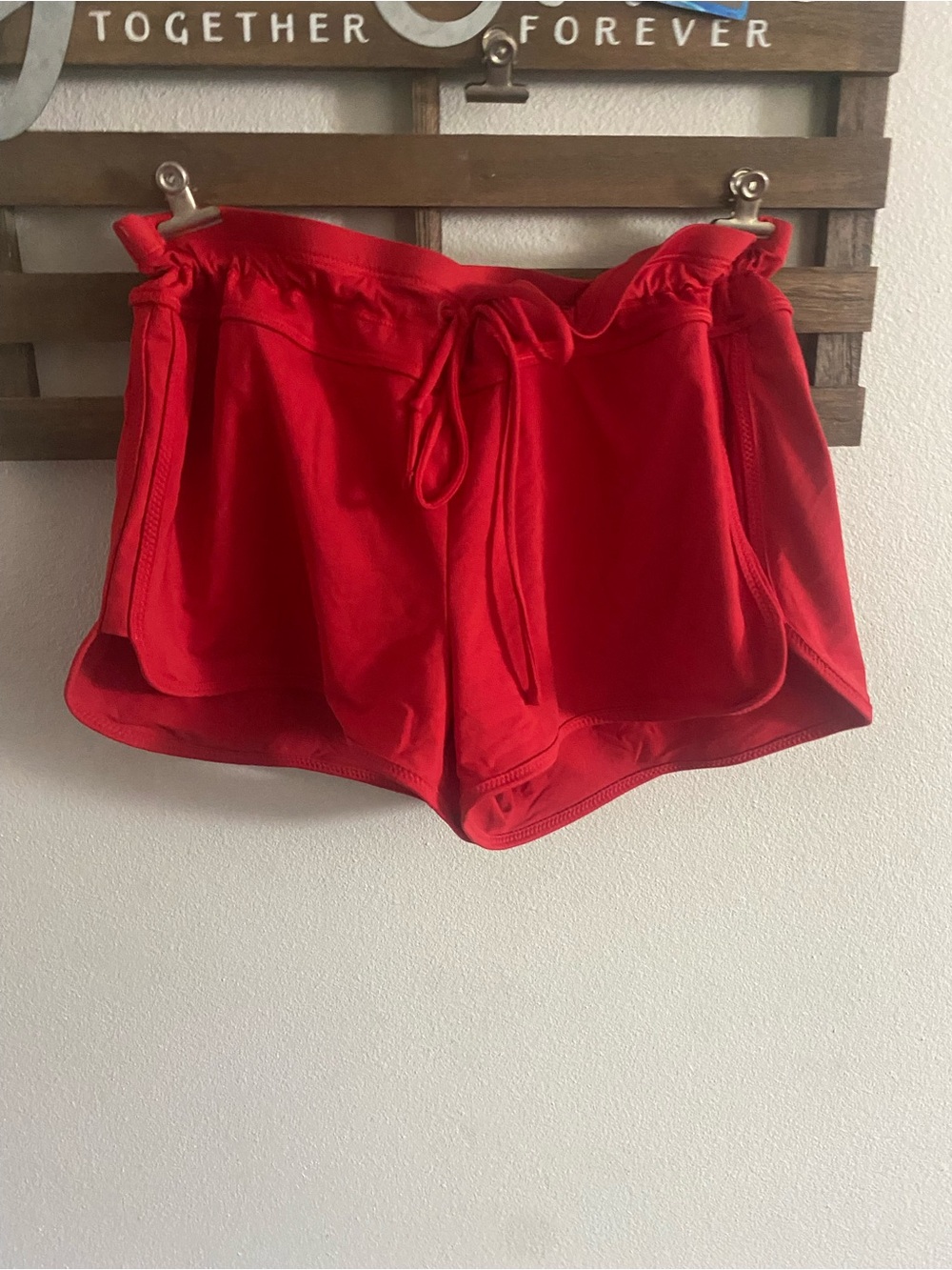 Athleta Red Drawstring Athletic Shorts Size‎ XS